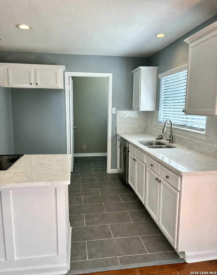 7018 Valmont San Antonio TX 78240