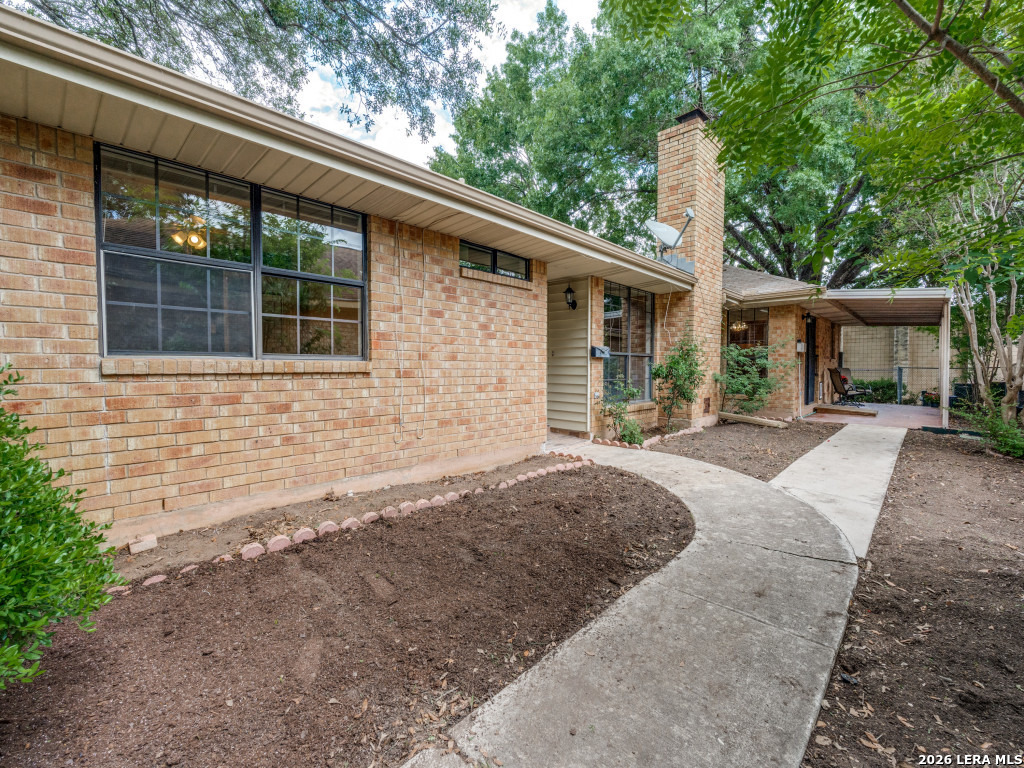812 Robert Derrick Drive Schertz TX 78154
