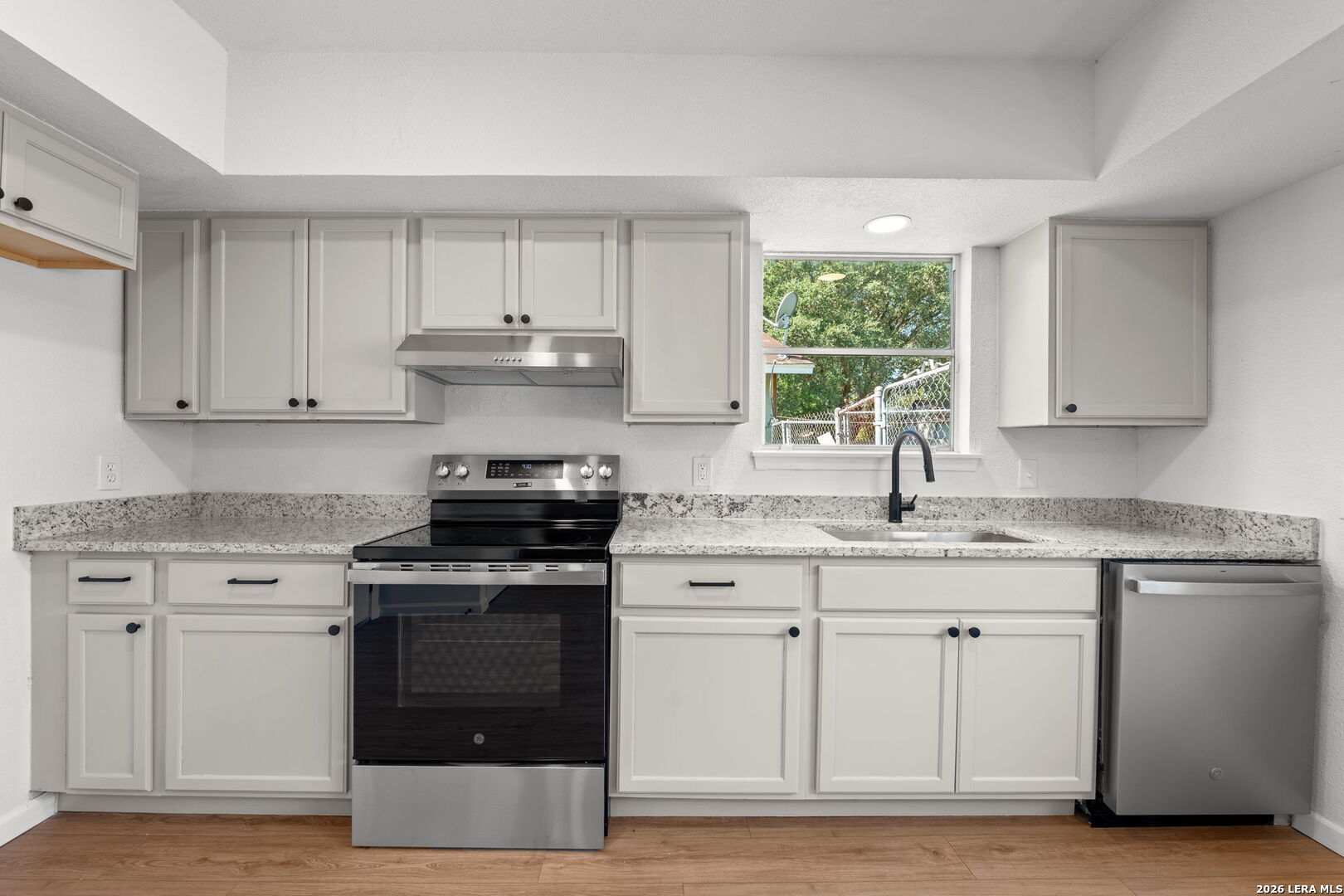 4243 Apple Tree San Antonio TX 78222