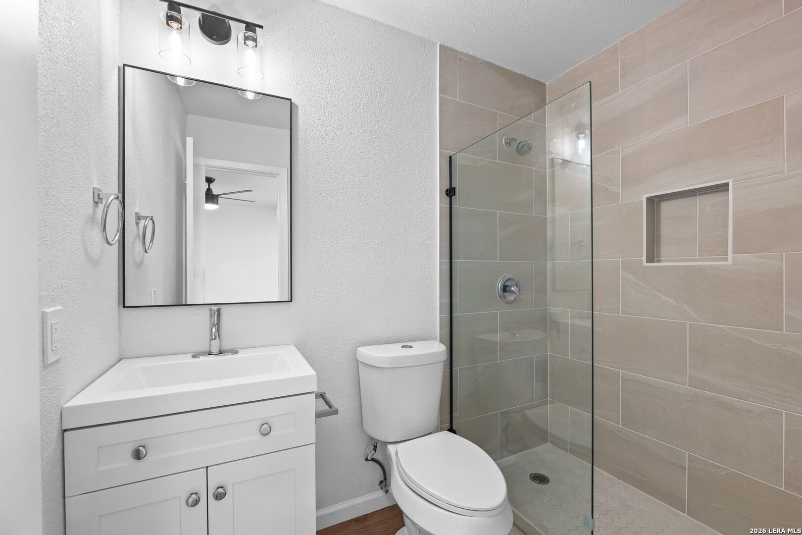 4243 Apple Tree San Antonio TX 78222