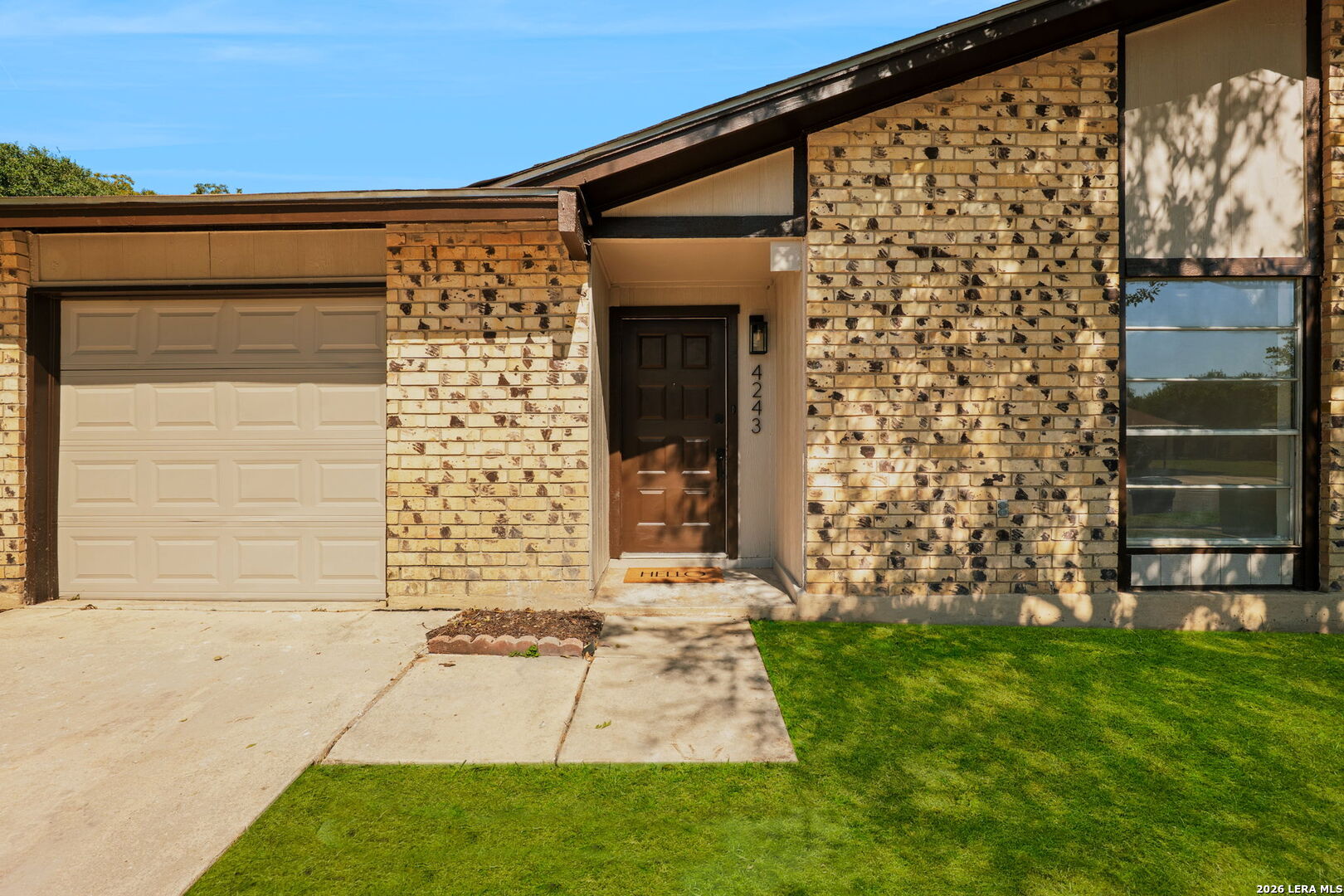 4243 Apple Tree San Antonio TX 78222