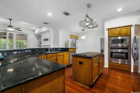 2 Tressard San Antonio TX 78248