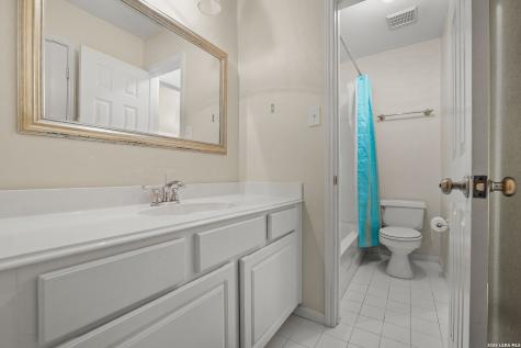 2 Tressard San Antonio TX 78248