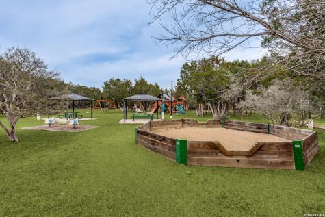 5 Dogwood Wimberley TX 78676
