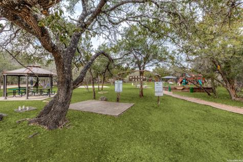 5 Dogwood Wimberley TX 78676
