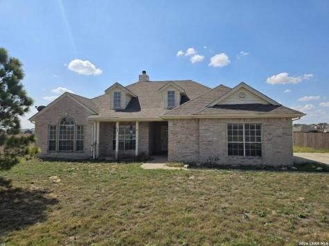 135 Muirfield Lane La Vernia TX 78121