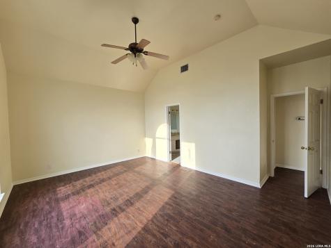 135 Muirfield Lane La Vernia TX 78121