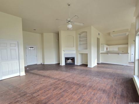 135 Muirfield Lane La Vernia TX 78121