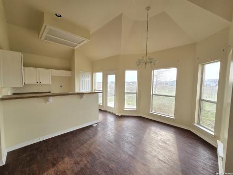 135 Muirfield Lane La Vernia TX 78121