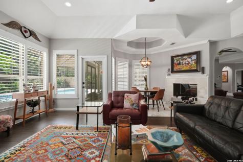 37 Rogers Wood San Antonio TX 78248