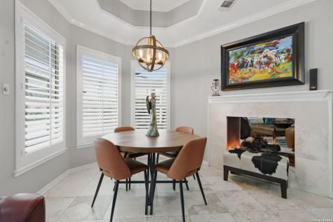 37 Rogers Wood San Antonio TX 78248