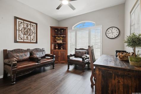 37 Rogers Wood San Antonio TX 78248