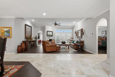 37 Rogers Wood San Antonio TX 78248