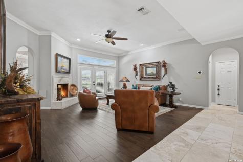 37 Rogers Wood San Antonio TX 78248