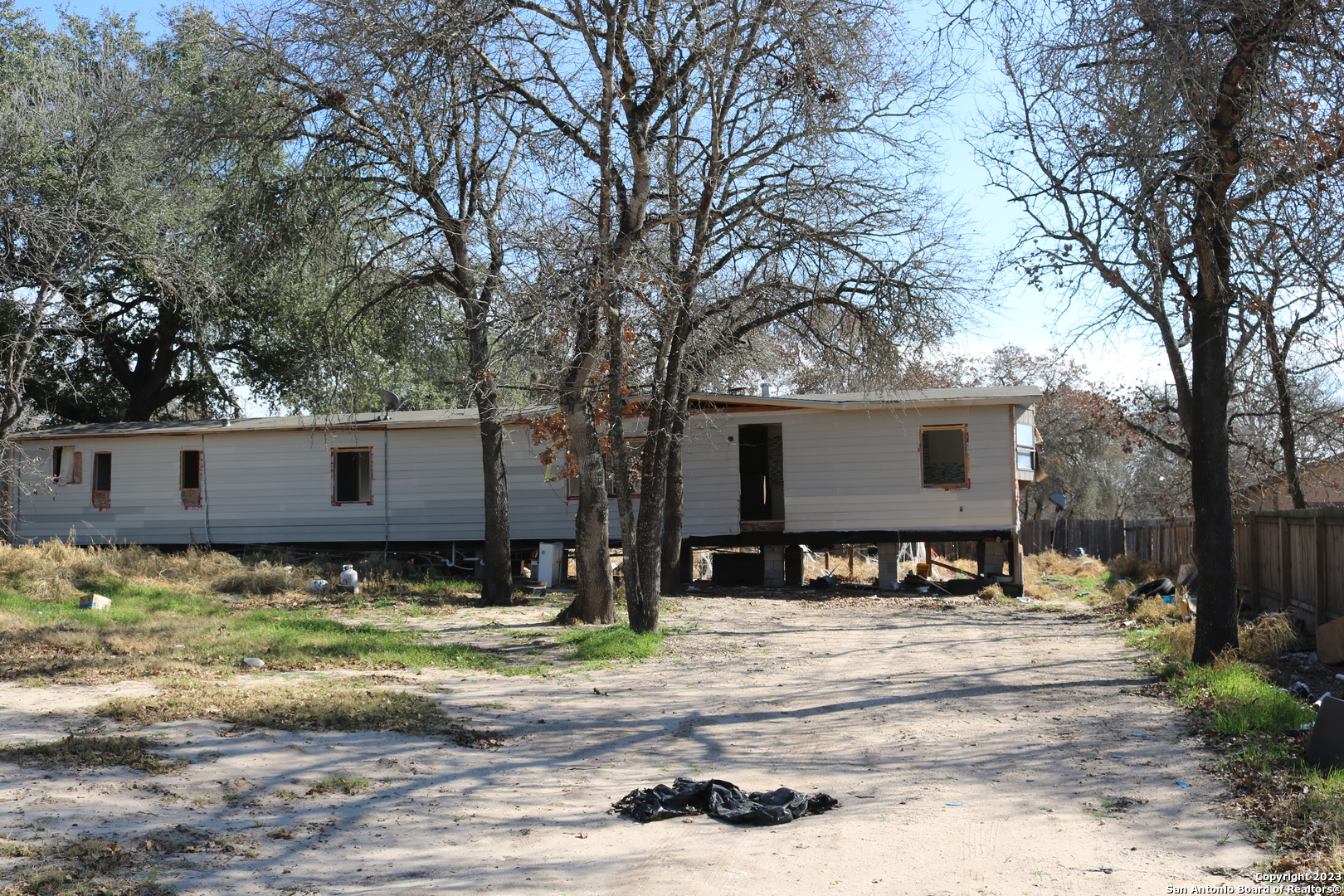4042 Waterwood Pass Drive Elmendorf TX 78112