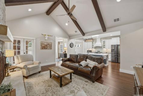 618 Angelica Vista Canyon Lake TX 78133
