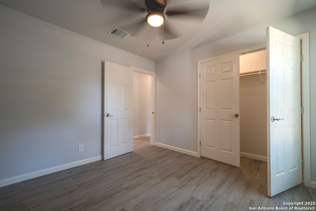 8434 Glen Shadow San Antonio TX 78239