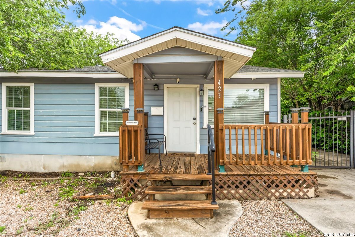 423 Princeton Avenue San Antonio TX 78201