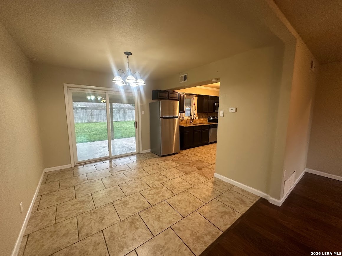 4402 Lakewood Drive San Antonio TX 78220