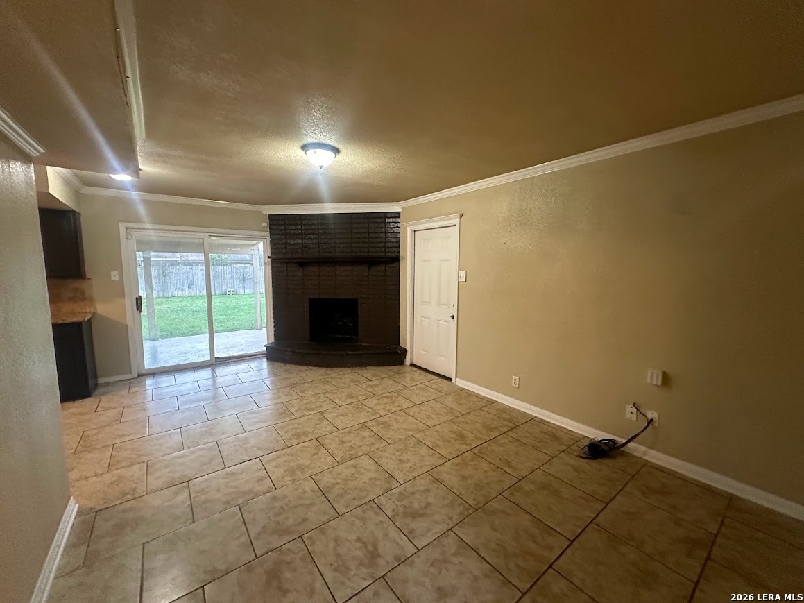 4402 Lakewood Drive San Antonio TX 78220