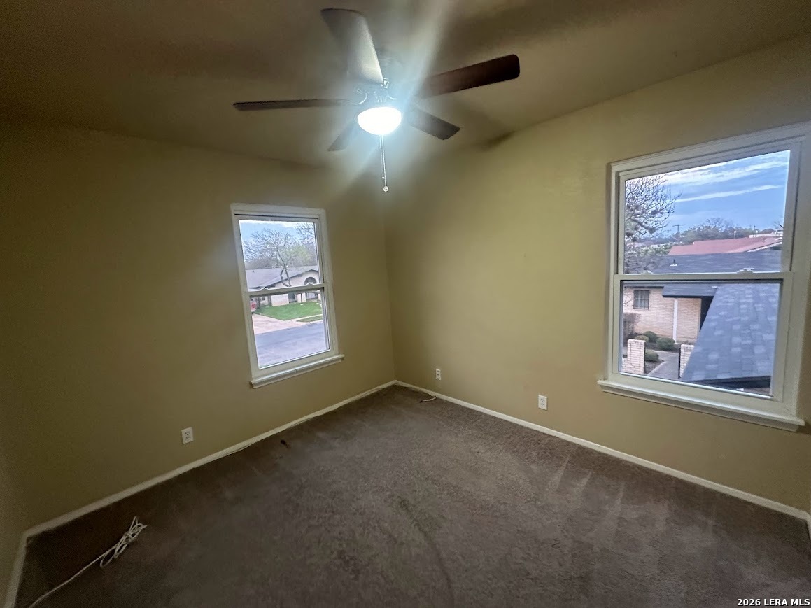 4402 Lakewood Drive San Antonio TX 78220