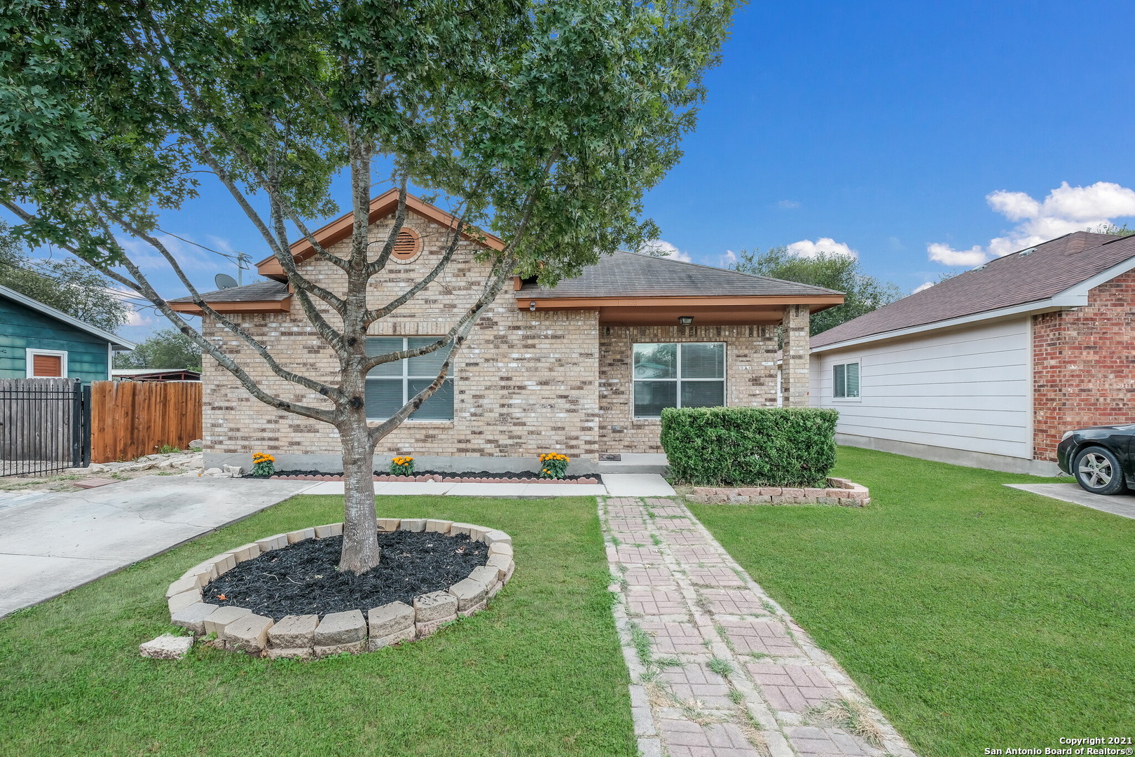 136 Ardmore Street San Antonio TX 78237