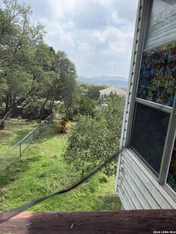 1435 Hillcrest Canyon Lake TX 78133