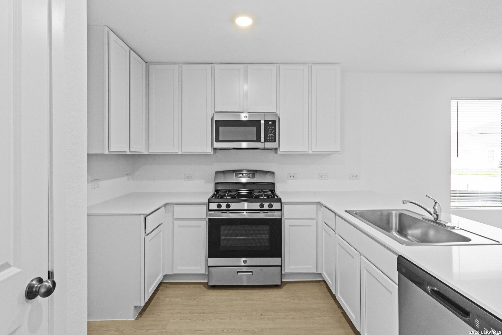 13051 Lake Fryer San Antonio TX 78152