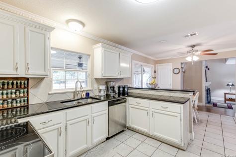 10435 Rock Cove Lane Converse TX 78109