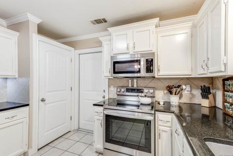 10435 Rock Cove Lane Converse TX 78109