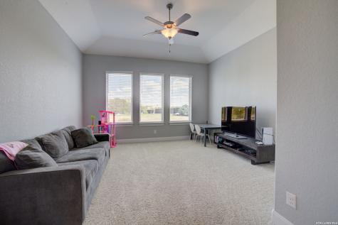 5716 High Forest New Braunfels TX 78132