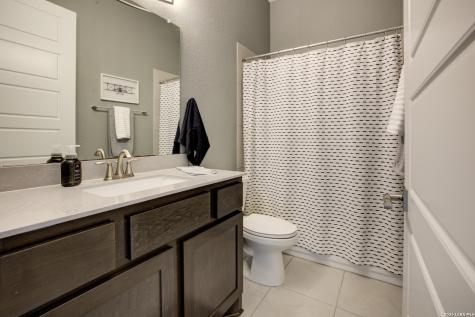 5716 High Forest New Braunfels TX 78132