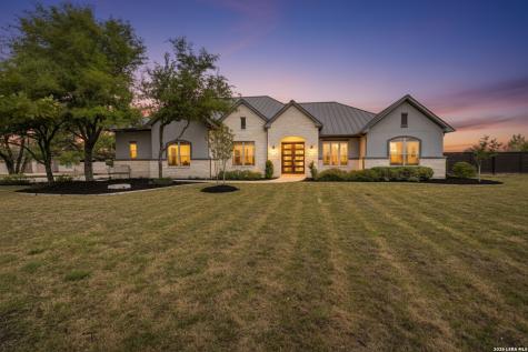 5716 High Forest New Braunfels TX 78132