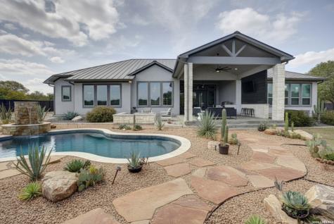 5716 High Forest New Braunfels TX 78132