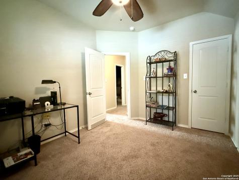 537 Saddlehorn Cibolo TX 78108