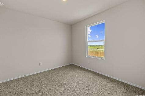 1027 Gladys Run Seguin TX 78155