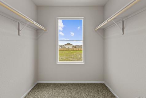 1027 Gladys Run Seguin TX 78155