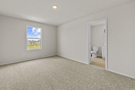 1027 Gladys Run Seguin TX 78155