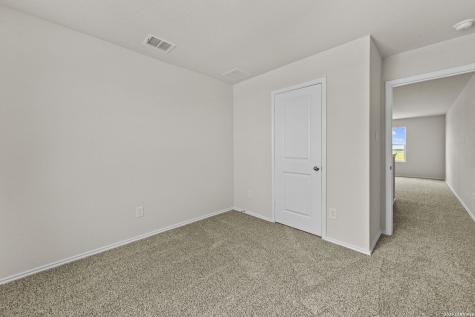 1027 Gladys Run Seguin TX 78155
