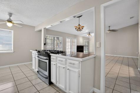 9150 Park Trail San Antonio TX 78250
