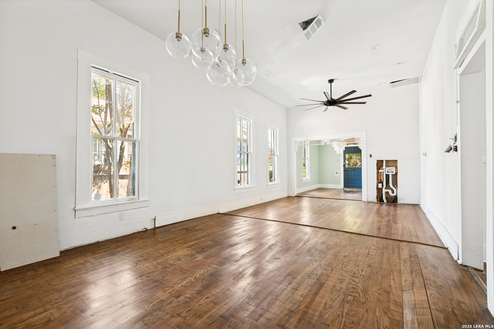 325 Cedar Street San Antonio TX 78210