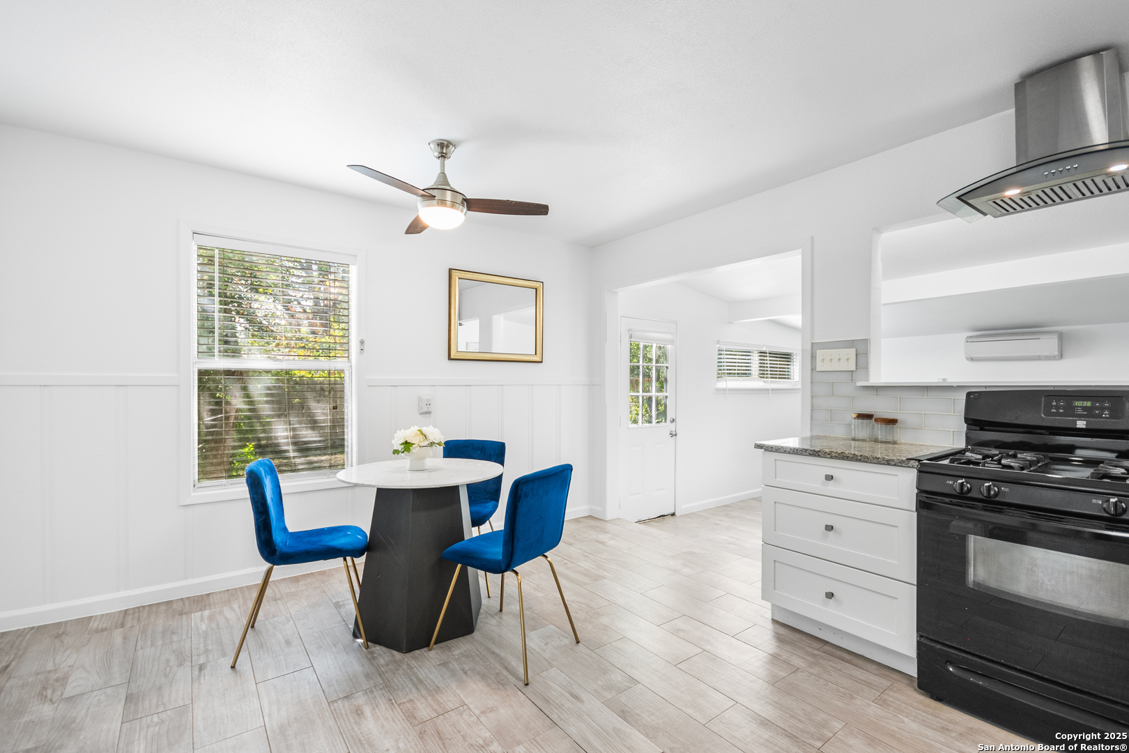 230 Dresden San Antonio TX 78213