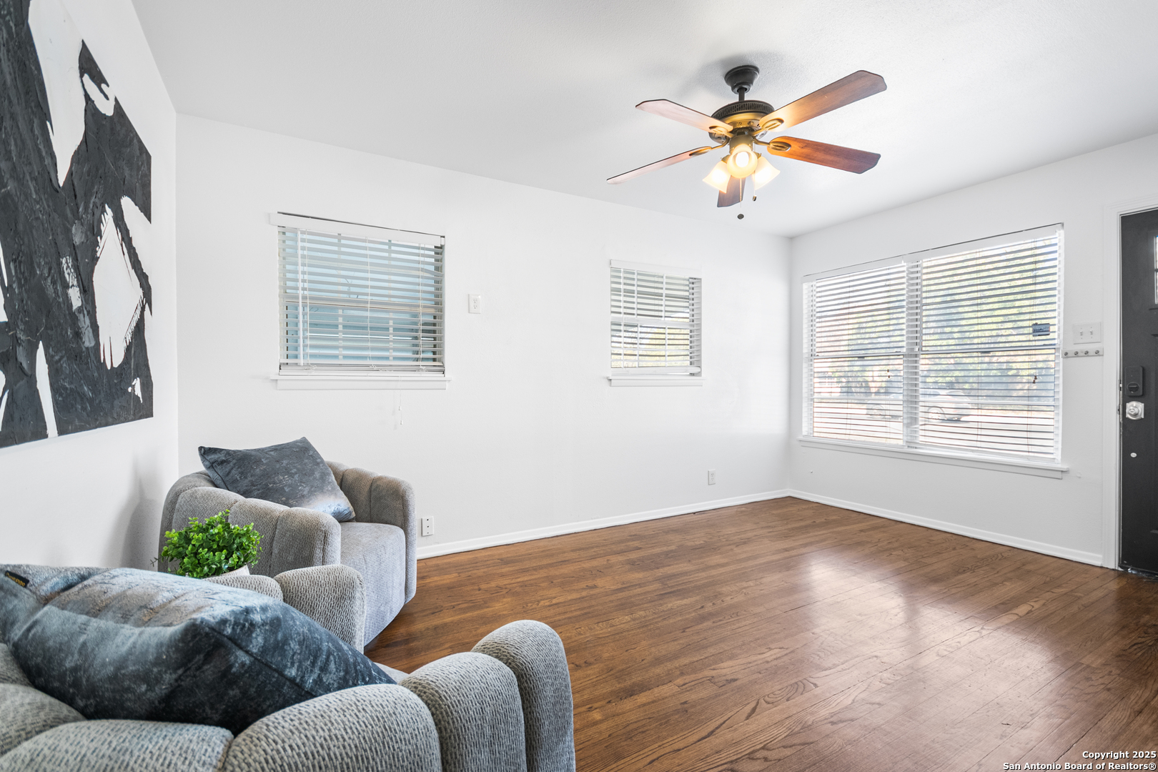 230 Dresden San Antonio TX 78213