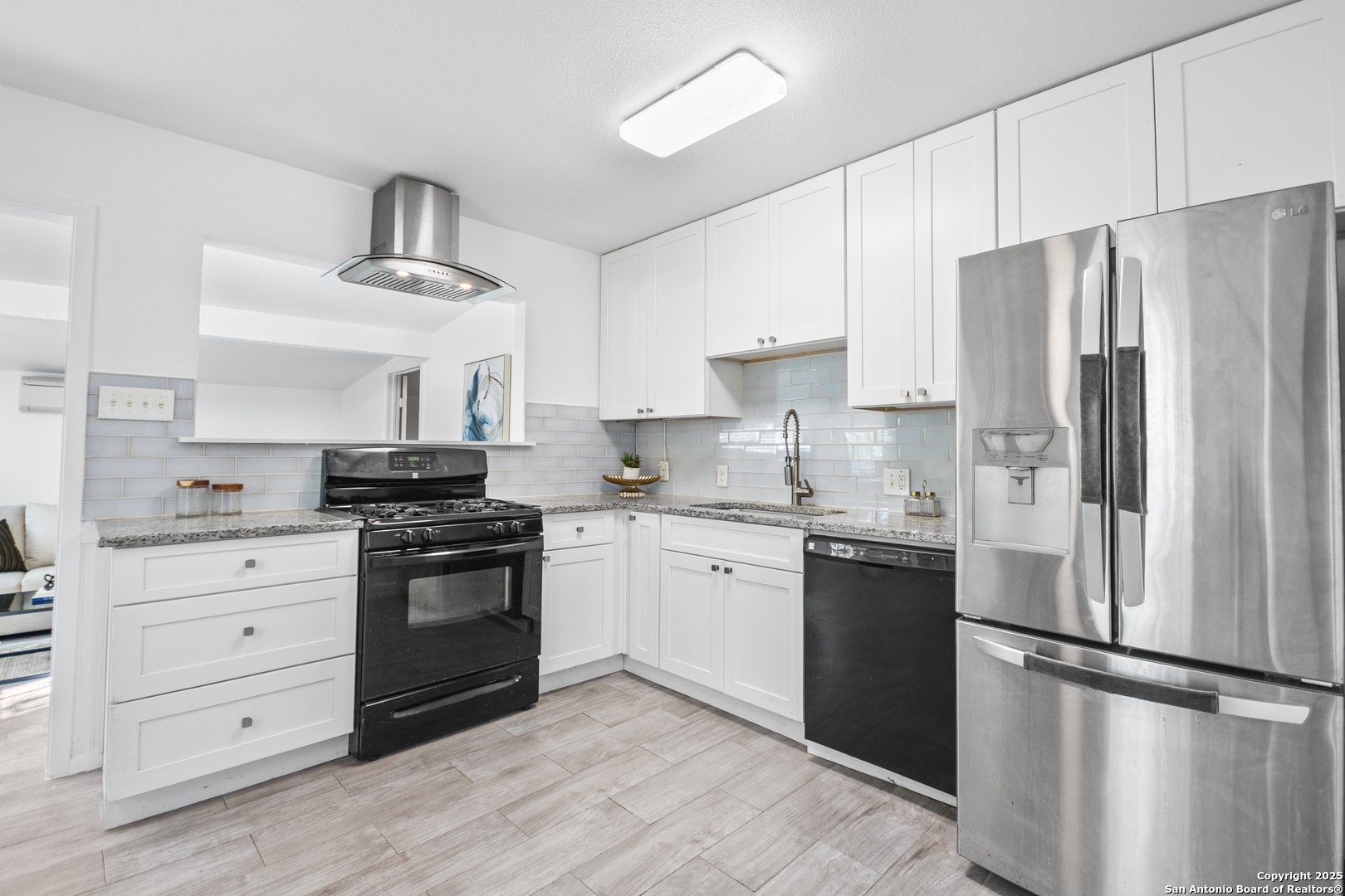 230 Dresden San Antonio TX 78213