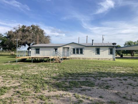 3707 Fm 2676 Hondo TX 78861
