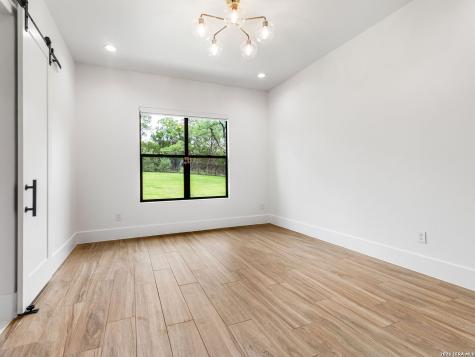 107 Lajitas Boerne TX 78006