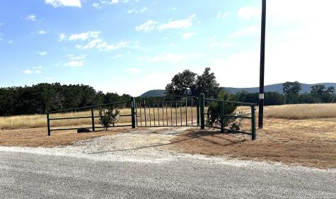 630 Indian Mound Tarpley TX 78883