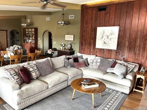 630 Indian Mound Tarpley TX 78883