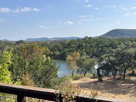 630 Indian Mound Tarpley TX 78883