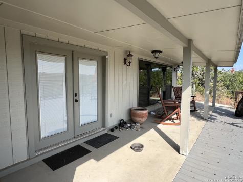630 Indian Mound Tarpley TX 78883